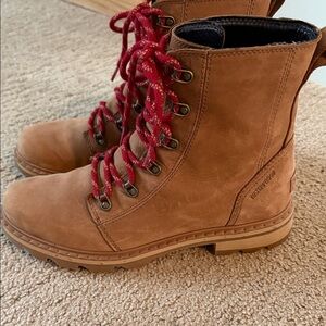Sorel Lennox Tan Leather Boots with Red Laces